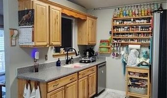 1210 Spring St, Bentonville, AR 72712