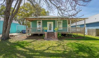 112 14th St, Apalachicola, FL 32320