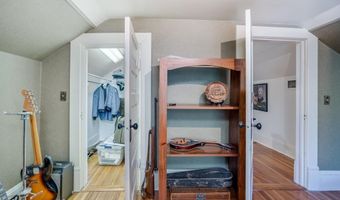 2012 Broad St, Camden, SC 29020
