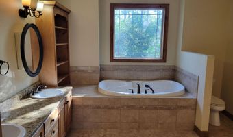 46975 309th St, Beresford, SD 57004
