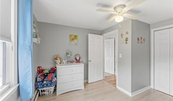 29 Dix Ave, Johnston, RI 02919