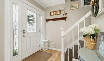 204 Dakota Dr, Andover, NJ 07848