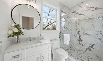 5047 MACARTHUR Blvd NW, Washington, DC 20016