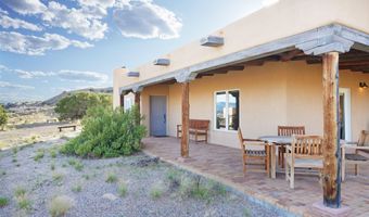 21 Canjilon St, Abiquiu, NM 87510