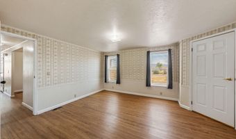1915 Thomas Jefferson Ave, Battle Mountain, NV 89820