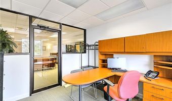 577 Warren Ave, East Providence, RI 02914