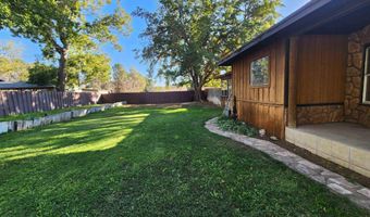 115 S La Huerta Cir, Carlsbad, NM 88220