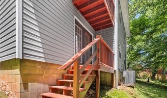 3211 Cardinal Creek Cir A & B, Bentonville, AR 72712