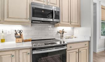 614 Ocracoke Way, Bald Head Island, NC 28461