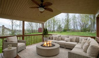 128 Moffett Run Rd, Aliquippa, PA 15001