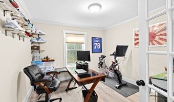 8 Big River Rd, Coventry, RI 02816