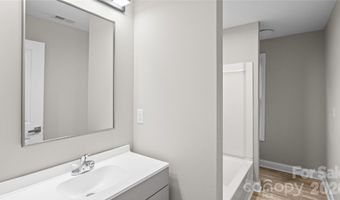 633 Austin St, Albemarle, NC 28001