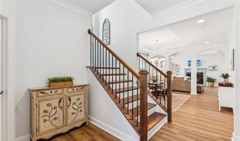 7330 Winthrop Rd, Alpharetta, GA 30005
