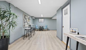 3808 WINTERSET Dr, Annandale, VA 22003