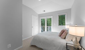 6829 LITTLE RIVER Tpke, Annandale, VA 22003
