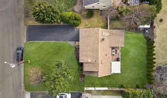 153 S Bayview Ave, Amityville, NY 11701