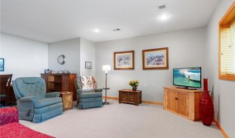 1811 Wildflower Ln NE, Alexandria, MN 56308