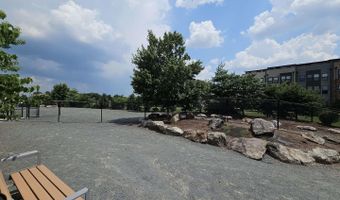 22416 PHILANTHROPIC Dr, Ashburn, VA 20148