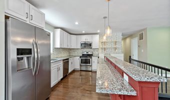 1927 KELLY Ave, Baltimore, MD 21209