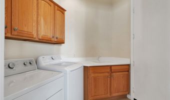 19269 Galloping Hill Rd, Apple Valley, CA 92308