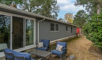 1780 Clover Ridge Rd, Albany, OR 97321