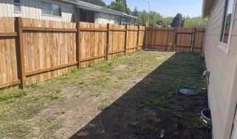 300 N JELLISON St, Amity, OR 97101