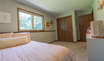 2580 Lois Ln SE, Alexandria, MN 56308