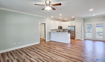 14300 Peek Dr, Athens, AL 35611