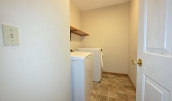 188 Greenwood Dr, Blakeslee, PA 18610