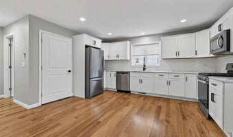 33 W End Ave B, Branford, CT 06405