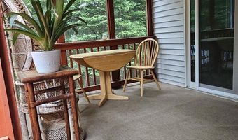 13 N Shore Dr, Barnstead, NH 03225