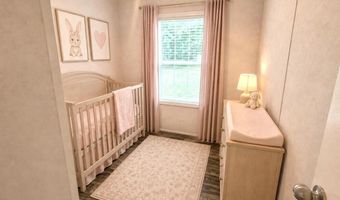 203 Tulane Ln, Altoona, PA 16602