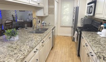 1525 Teri Ln, Algonquin, IL 60102