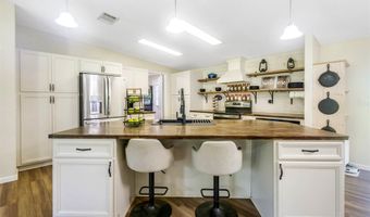 390 Brooks Rd, Baker, FL 32531