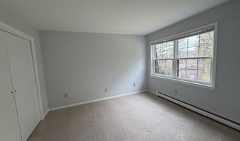 7 Homestead Ln 7, Brookfield, CT 06804
