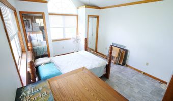 1083 Right Fork Crummies Crk, Arnoldsburg, WV 25234