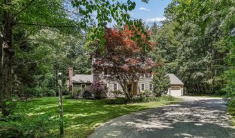 17 Candlewood Dr, Amherst, NH 03031
