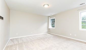 9360 Nesbit Lakes Dr, Alpharetta, GA 30022