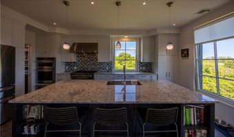 1448 Mohegan Trl, Block Island, RI 02807