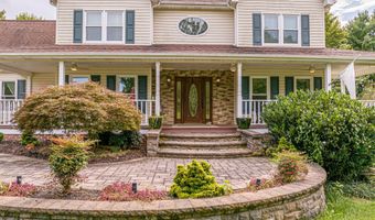 19328 Stirrup Dr, Abingdon, VA 24211