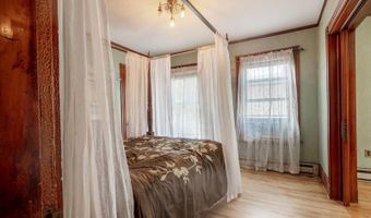 18 Hudson St, Bangor, ME 04401