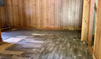 3219 HWY 52 E, Beattyville, KY 41311