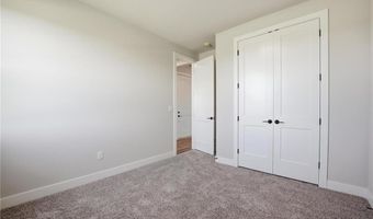 1413 N 163rd St, Basehor, KS 66007