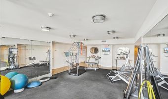 9400 W Bay Harbor Dr 103, Bay Harbor Islands, FL 33154