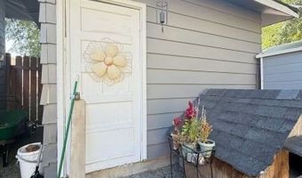 607 W 3rd St, Alturas, CA 96101