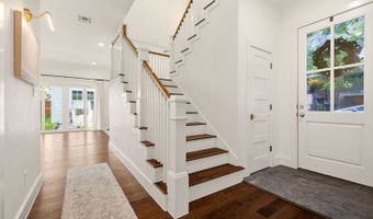 301 OGDEN Ln, Alamo Heights, TX 78209