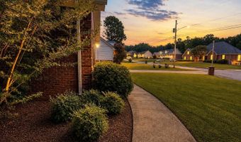 204 HAZEL CREEK Trl, Anniston, AL 36207