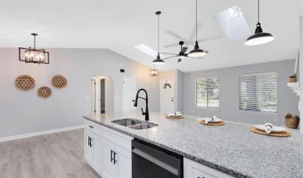 965 WINDSONG Cir, Apopka, FL 32703