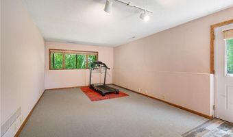 2006 11th Ave NE, Austin, MN 55912