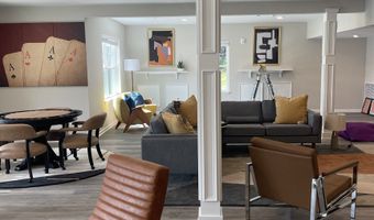 64 E Mitchell Ave 27, Cheshire, CT 06410